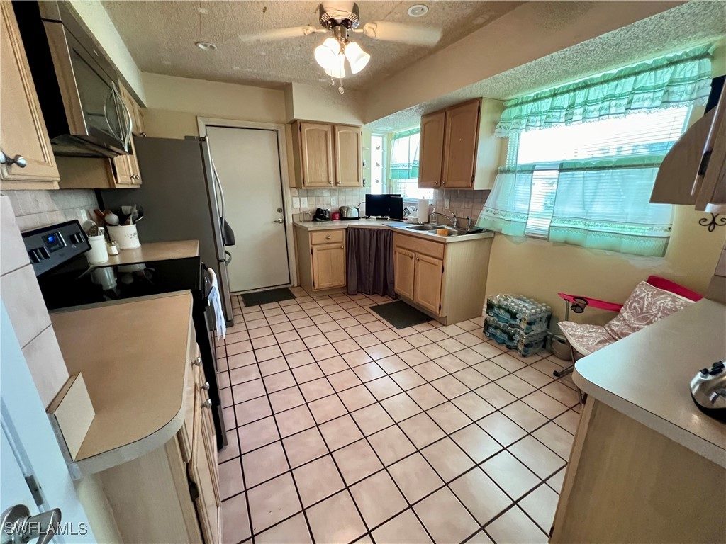 18600 Flamingo Road Fort Myers, FL 33967 - Photo 12 of 21