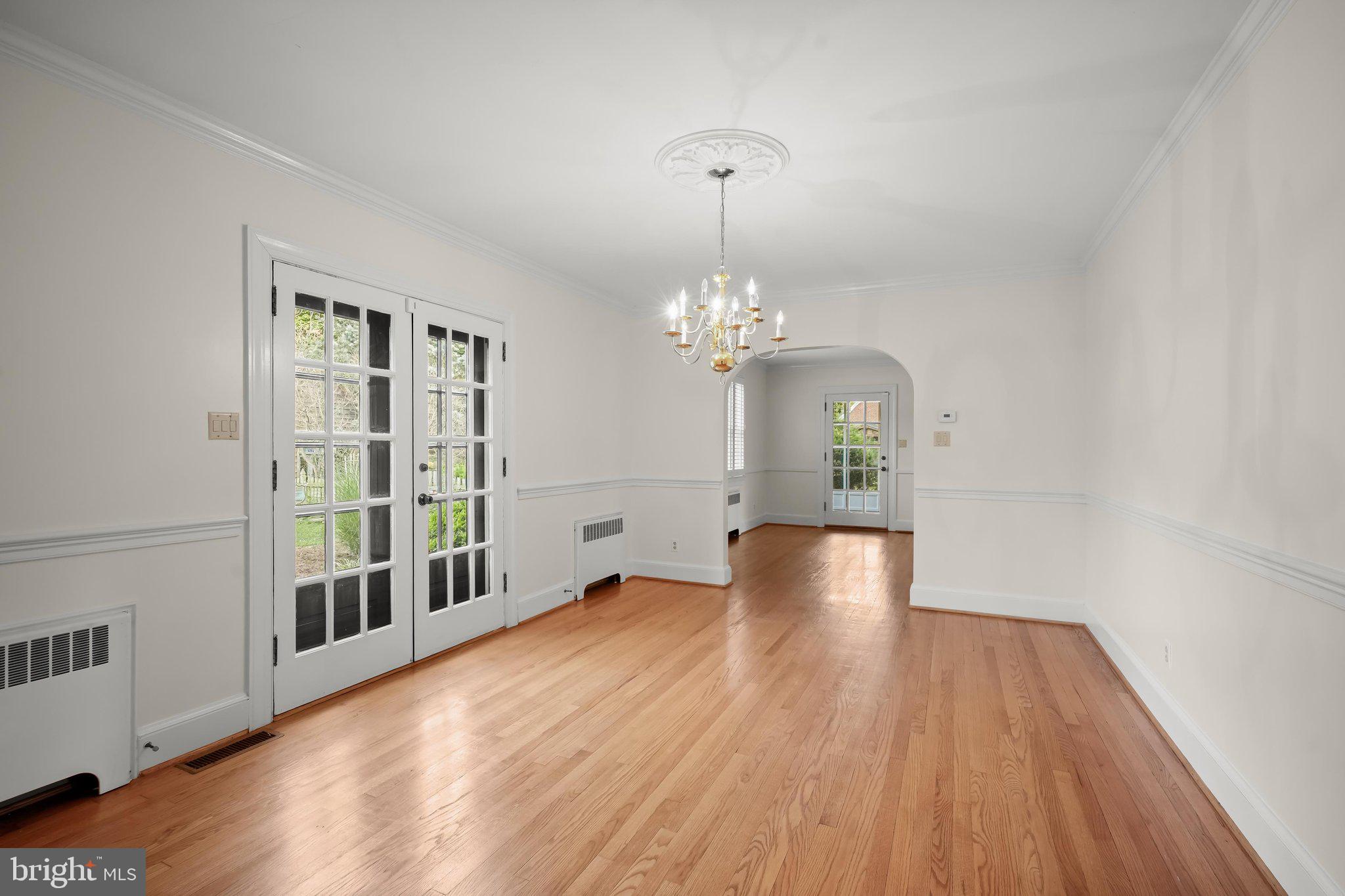 9305 Main Street Manassas, VA 20110 - Photo 39 of 86 Dinning Room