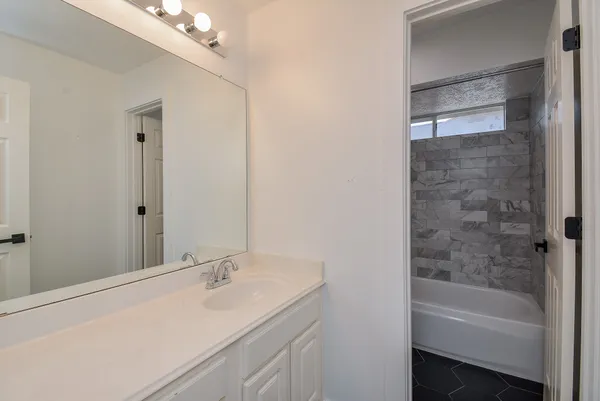 $3,000 | 406 Billingford Drive, Katy, TX 77450