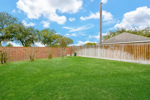 $3,000 | 406 Billingford Drive, Katy, TX 77450