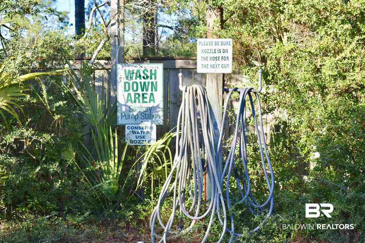 4387 Public Works Road, Unit C13 Orange Beach, AL 36561 - Photo 4 of 10 Facility has 4 wash stations.