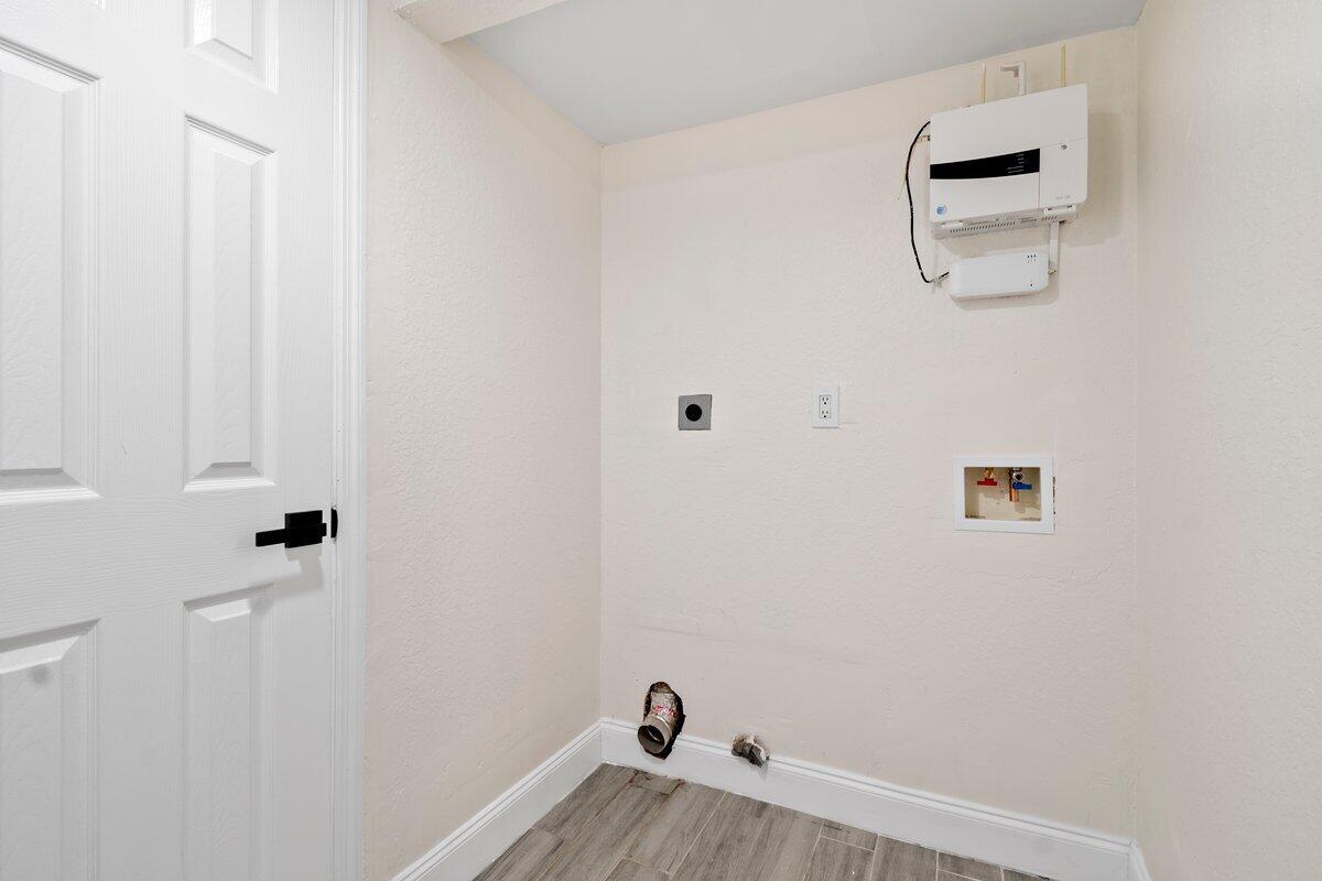 4587 Cherry Road West Palm Beach, FL 33417 - Photo 17 of 19 JLC_7783