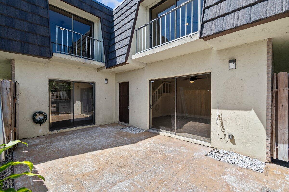 4587 Cherry Road West Palm Beach, FL 33417 - Photo 2 of 19 JLC_7710