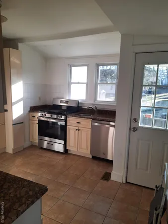 $3,200 | 23 Valley Avenue, Central Valley, NY 10917