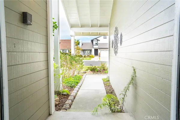 $1,919,000 | 25592 Goldenspring Drive, Dana Point, CA 92629