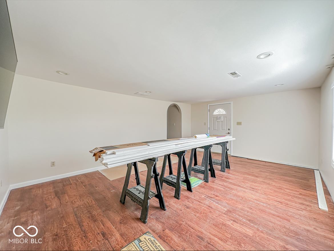 6616 Thompson Road Indianapolis, IN 46241 - Photo 11 of 35