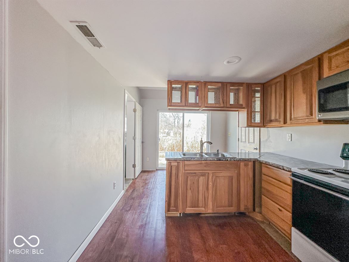 6616 Thompson Road Indianapolis, IN 46241 - Photo 26 of 35