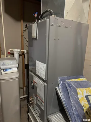 $220,000 | 14517 Elmore Road, Elmwood, IL 61529