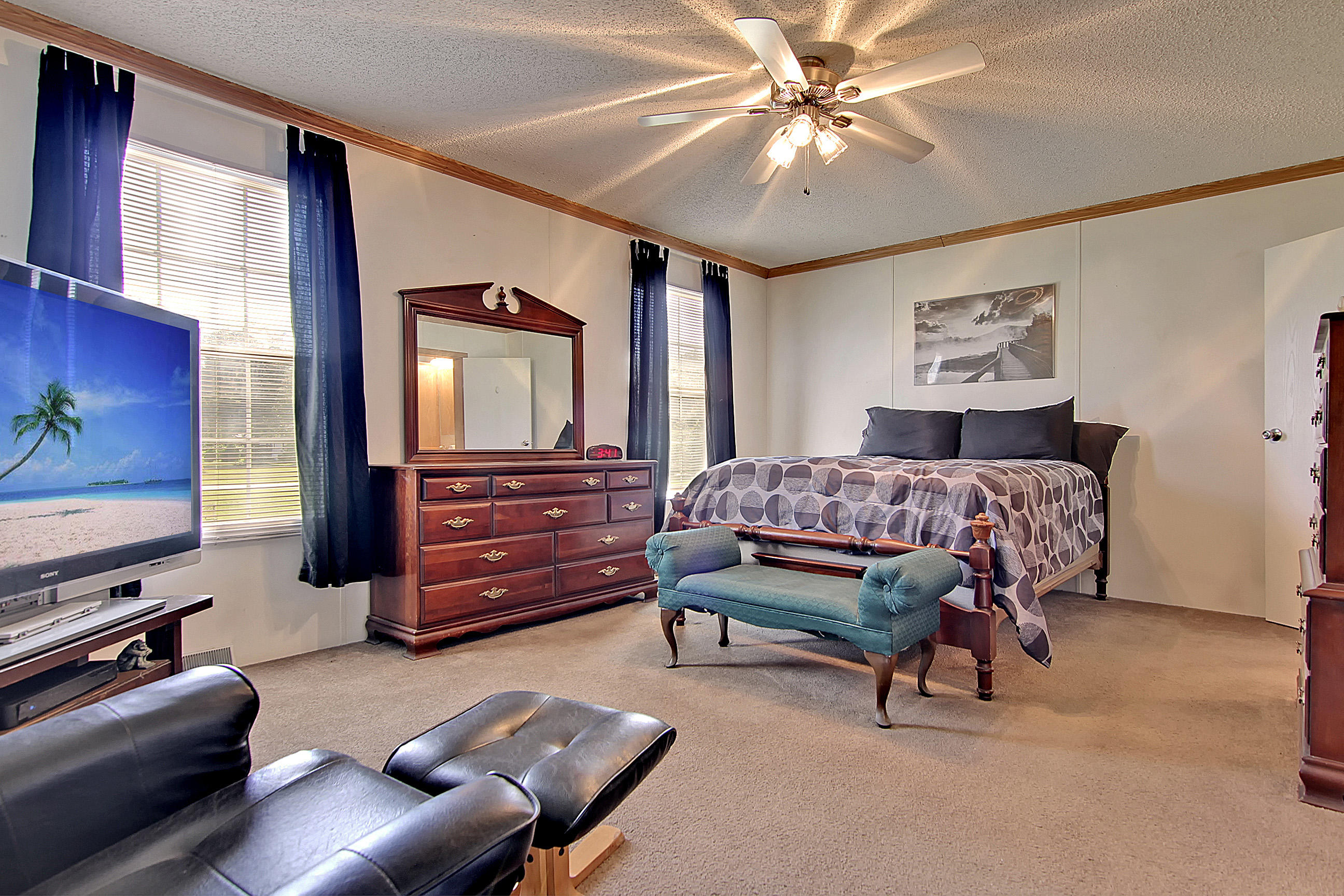 628 Barn Road Bonneau, SC 29431 - Photo 10 of 41 Master Bedroom