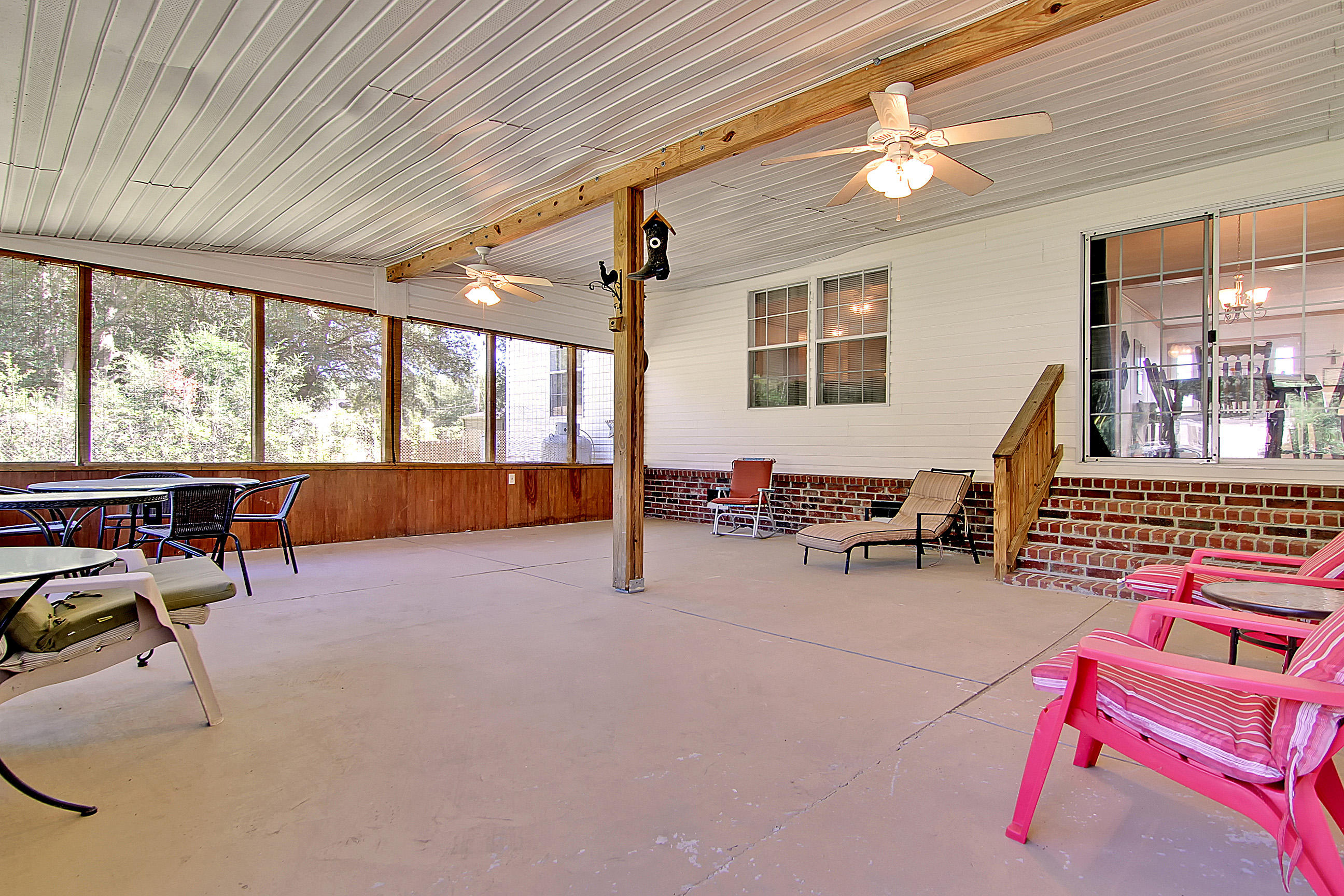 628 Barn Road Bonneau, SC 29431 - Photo 21 of 41 Spacious Screened Porch