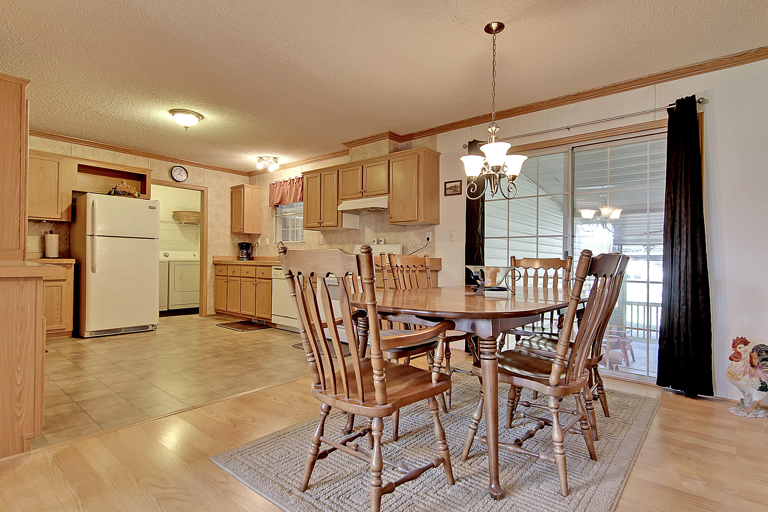 628 Barn Road Bonneau, SC 29431 - Photo 8 of 41 Kitchen and Dining Room