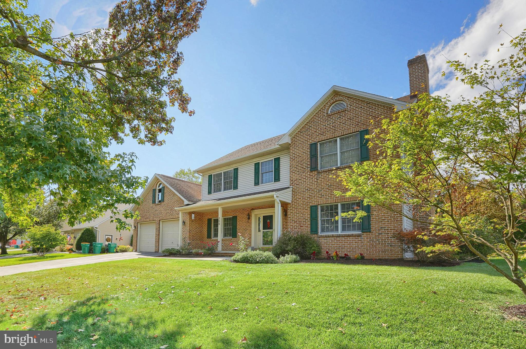 355 Vesper Road Hershey, PA 17033 - Photo 2 of 32