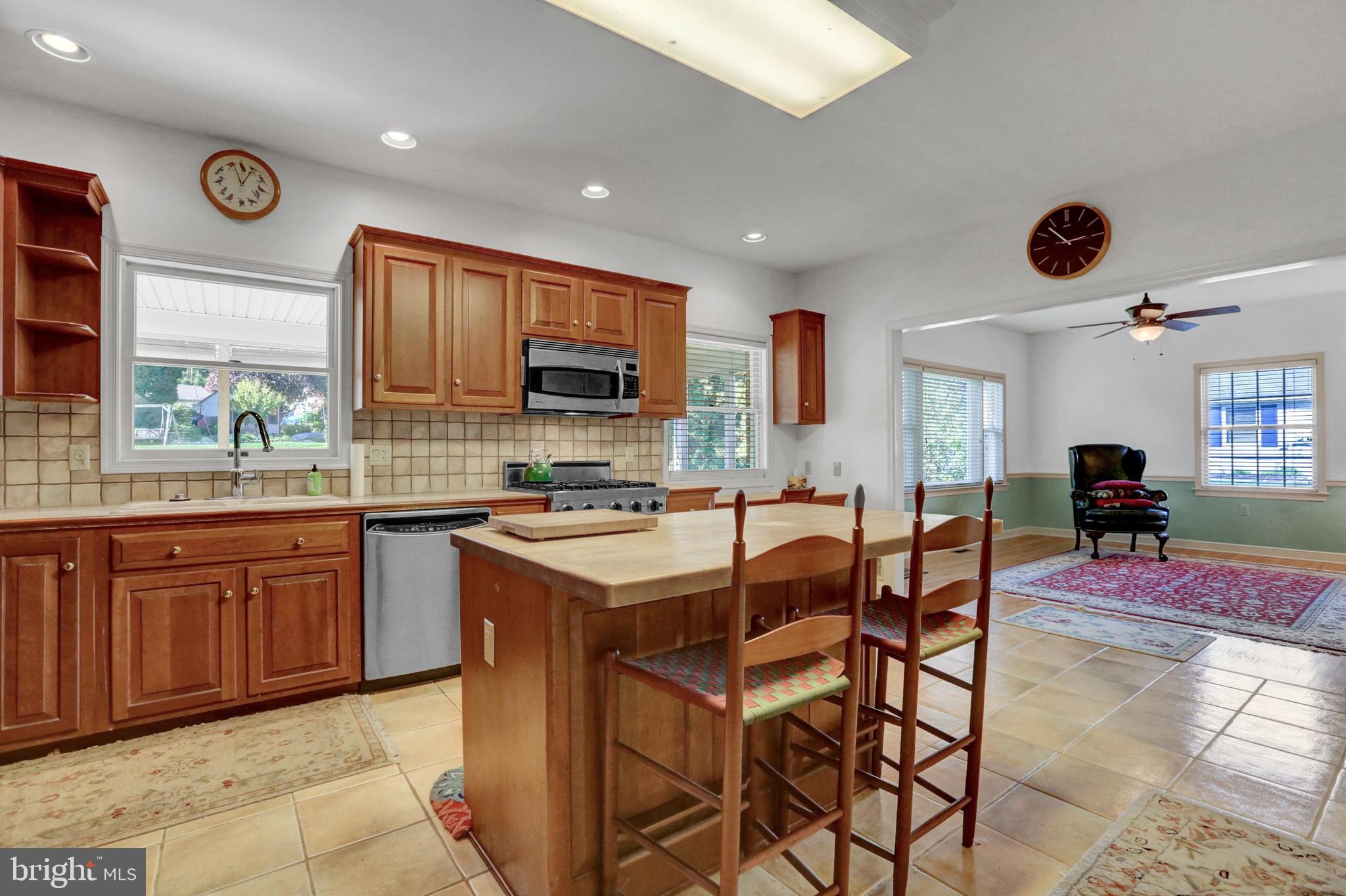 355 Vesper Road Hershey, PA 17033 - Photo 13 of 32