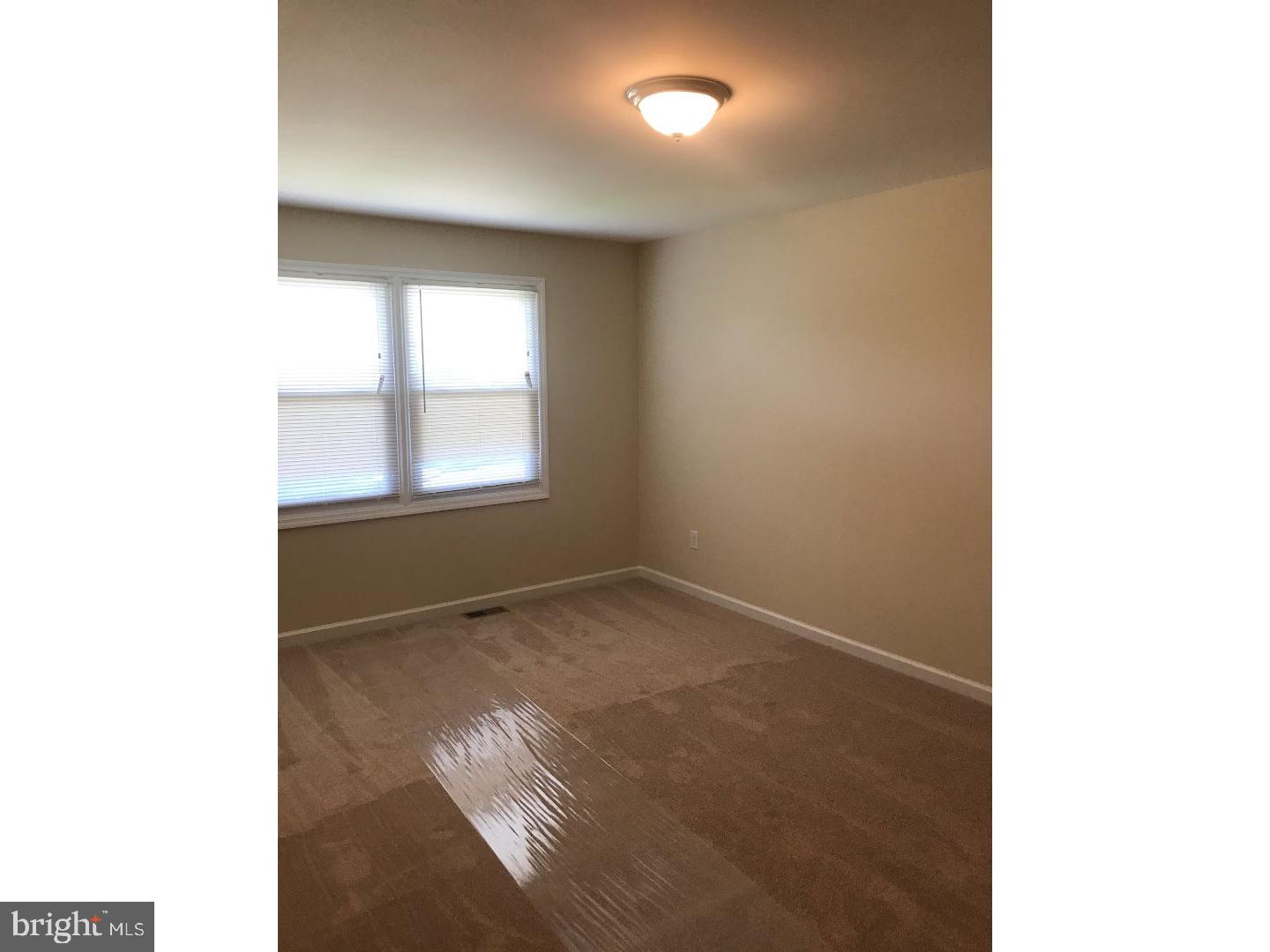 326 Fox Chase Road Clarksboro, NJ 08020 - Photo 5 of 19 Gallery Image 5