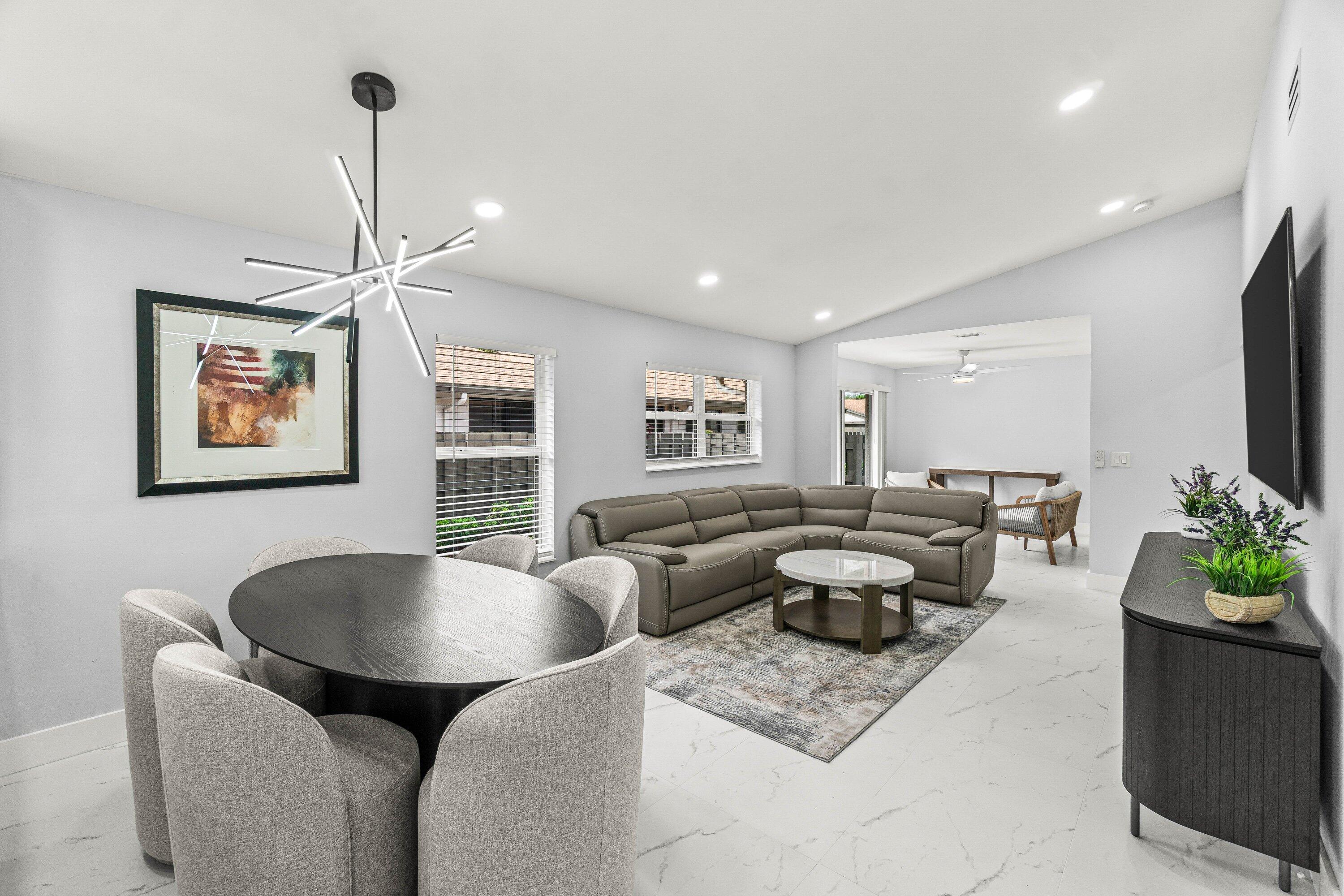 8137 Windgate Drive Boca Raton, FL 33496 - Photo 10 of 32 DINING/LIVING