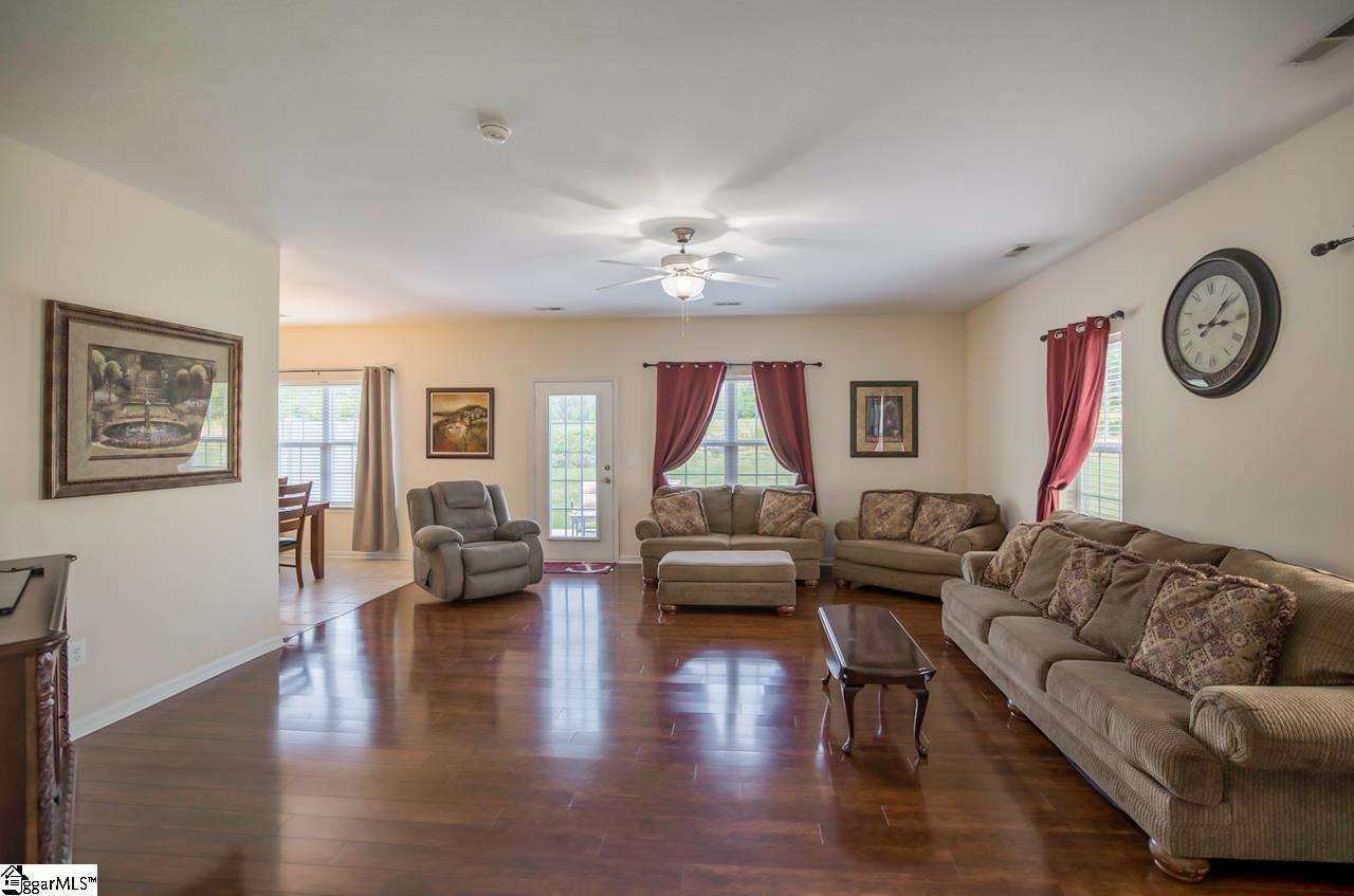 5 Rivers Edge Circle Simpsonville, SC 29680 - Photo 12 of 36