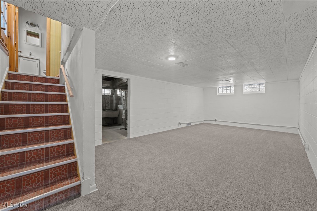 3686 Riedham Road Cleveland, OH 44120 - Photo 39 of 50 Basement with carpet floors