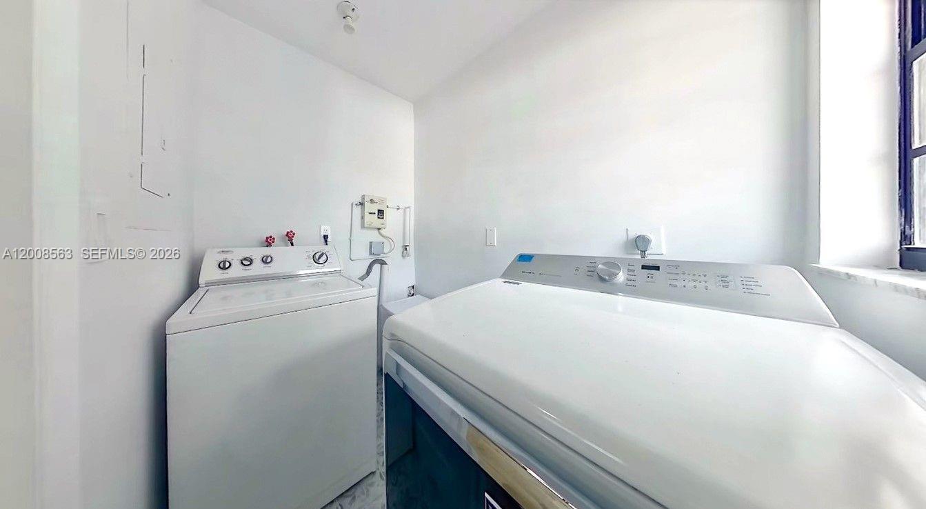 8773 Southwest 36th Street Miami, FL 33165 - Photo 29 of 30