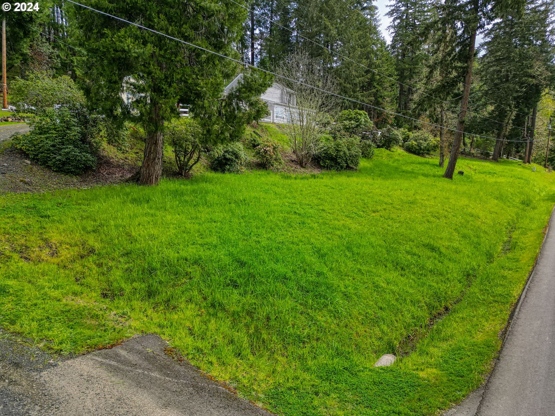 2480 Bennett Creek Road Cottage Grove, OR 97424 - Photo 37 of 39 Gallery Image 37