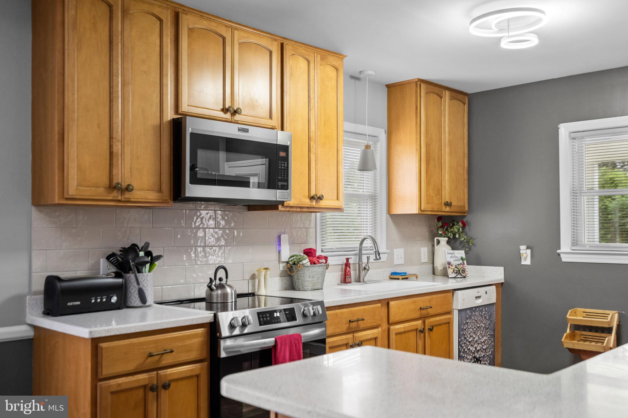 319 Beechcroft Road Winchester, VA 22601 - Photo 34 of 60 Kitchen