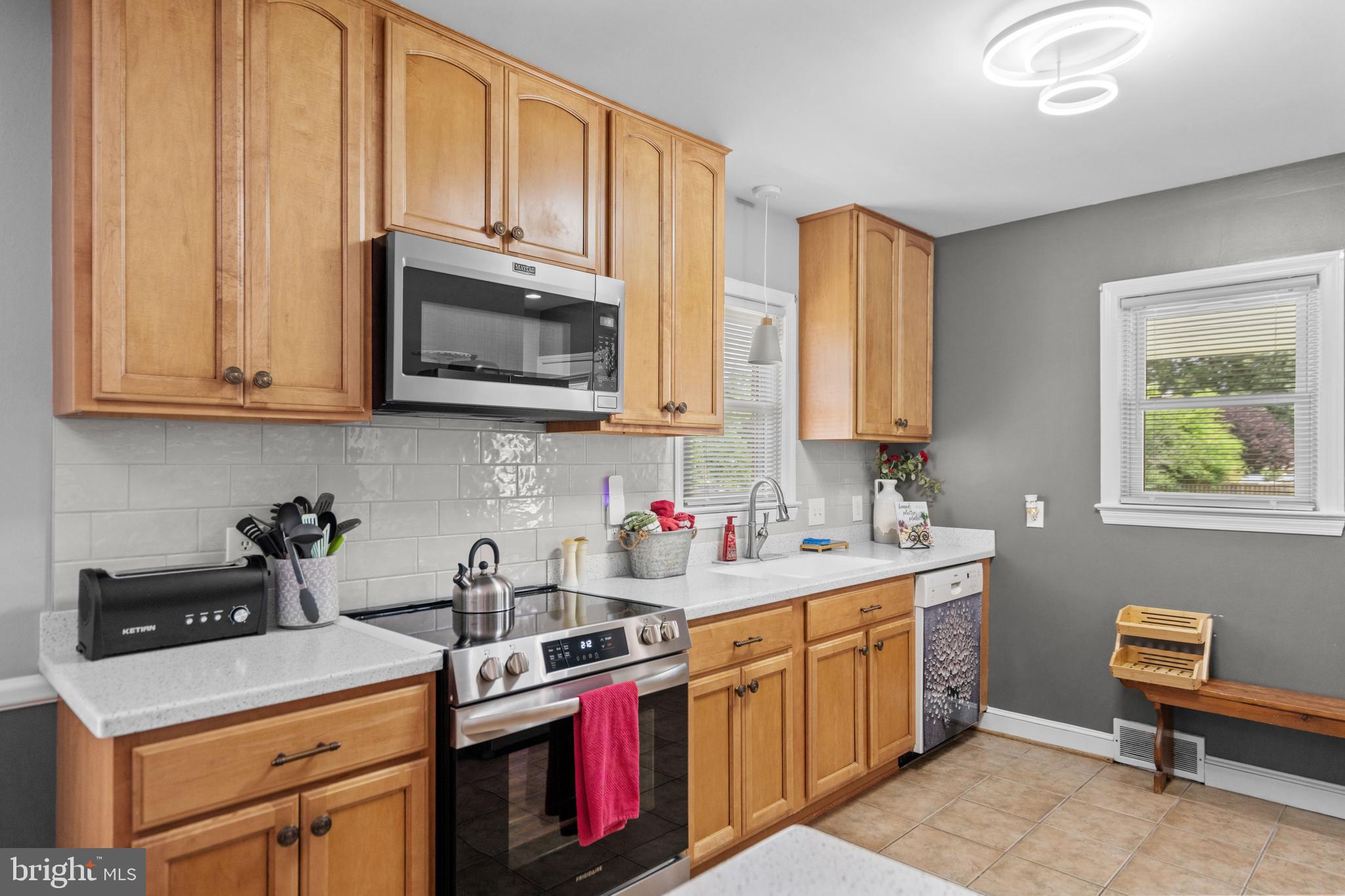 319 Beechcroft Road Winchester, VA 22601 - Photo 36 of 60 Kitchen
