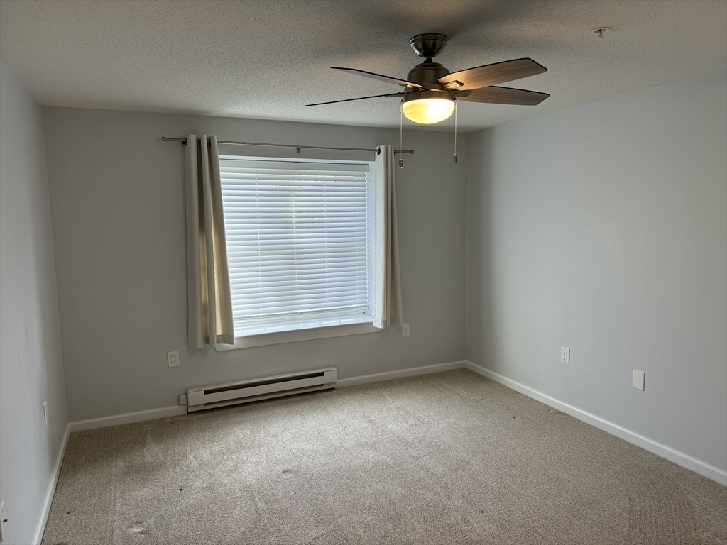 2 Ocean, Unit 3F Gloucester, MA 01930 - Photo 7 of 12