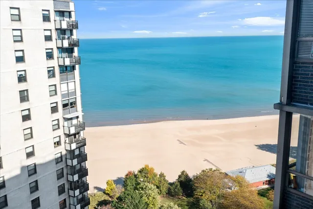 $148,800 | 5701 North Sheridan Road, Unit 29N, Chicago, IL 60660