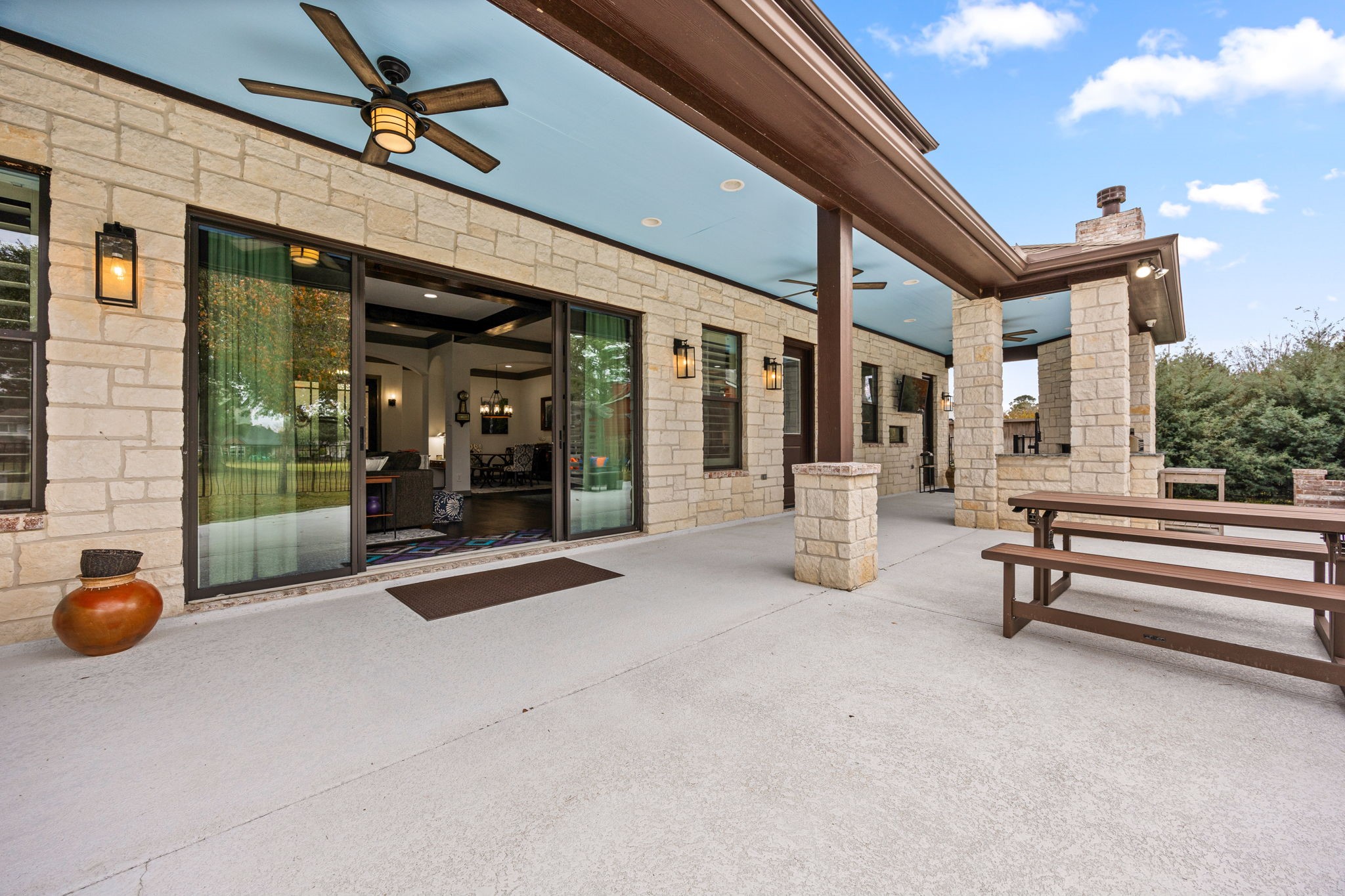 86 Dawns Edge Conroe, TX 77356 - Photo 37 of 50