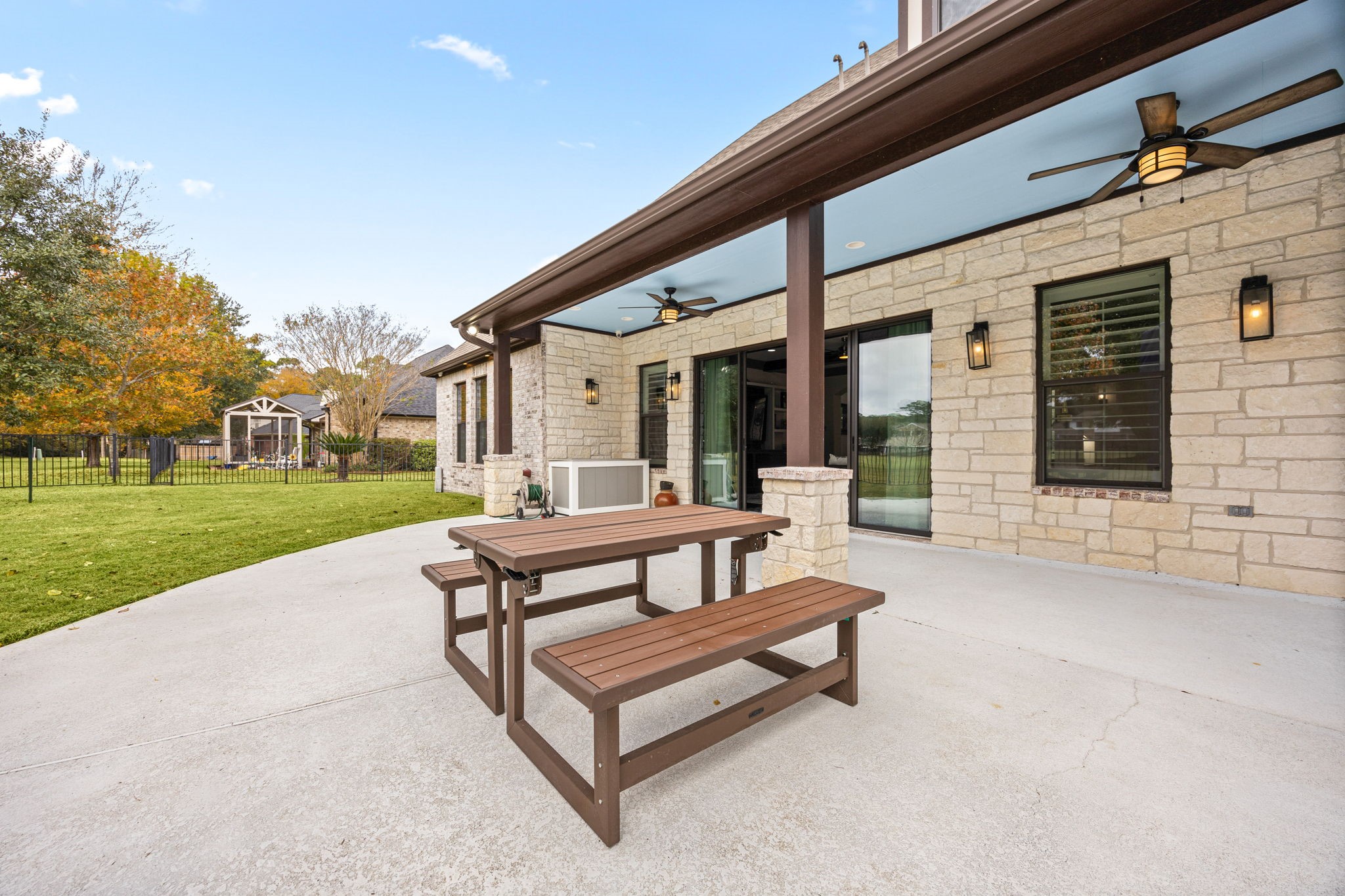 86 Dawns Edge Conroe, TX 77356 - Photo 38 of 50