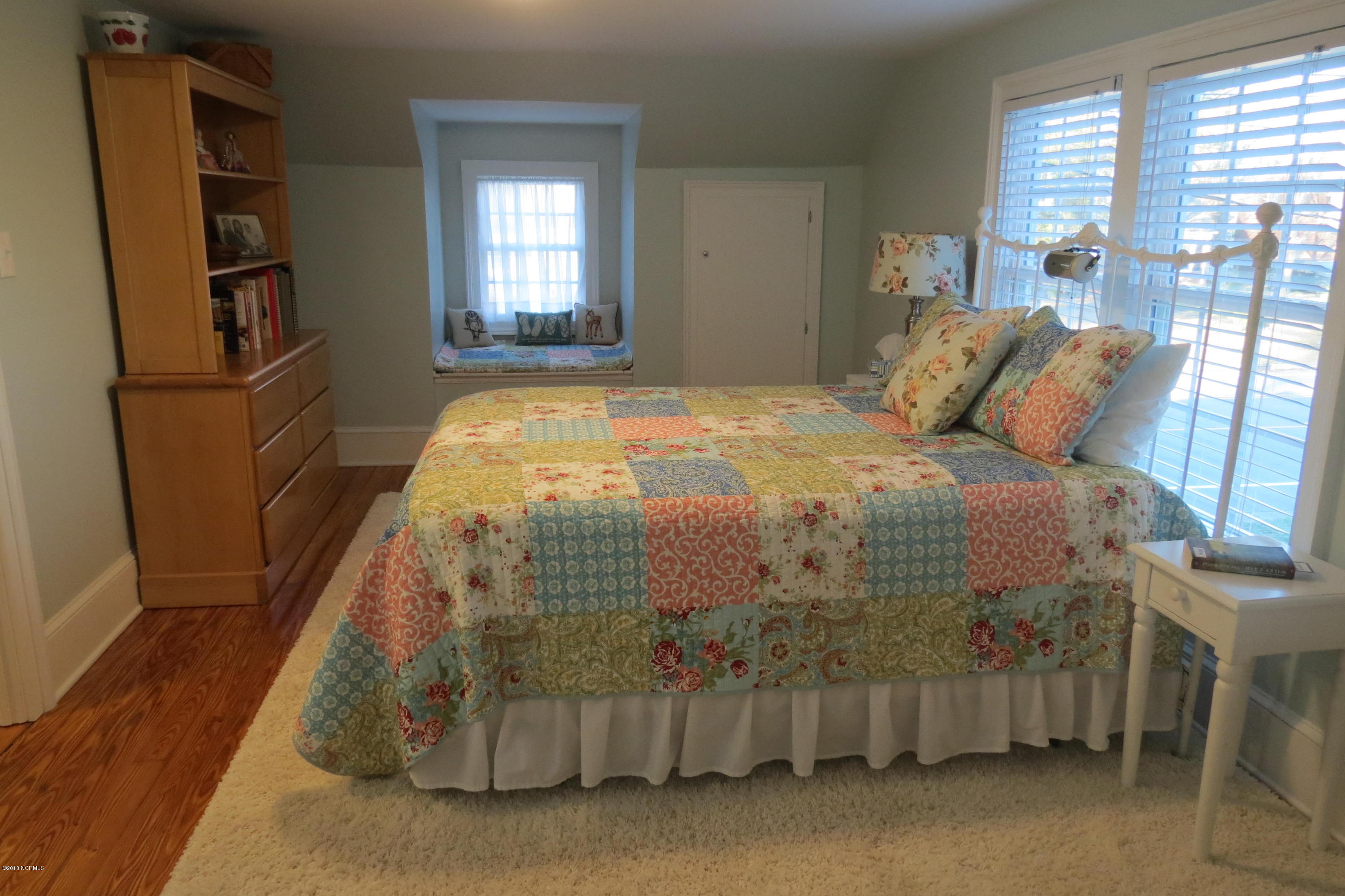 1504 Rhem Avenue New Bern, NC 28560 - Photo 16 of 29 Beautiful master bedroom with real dormers