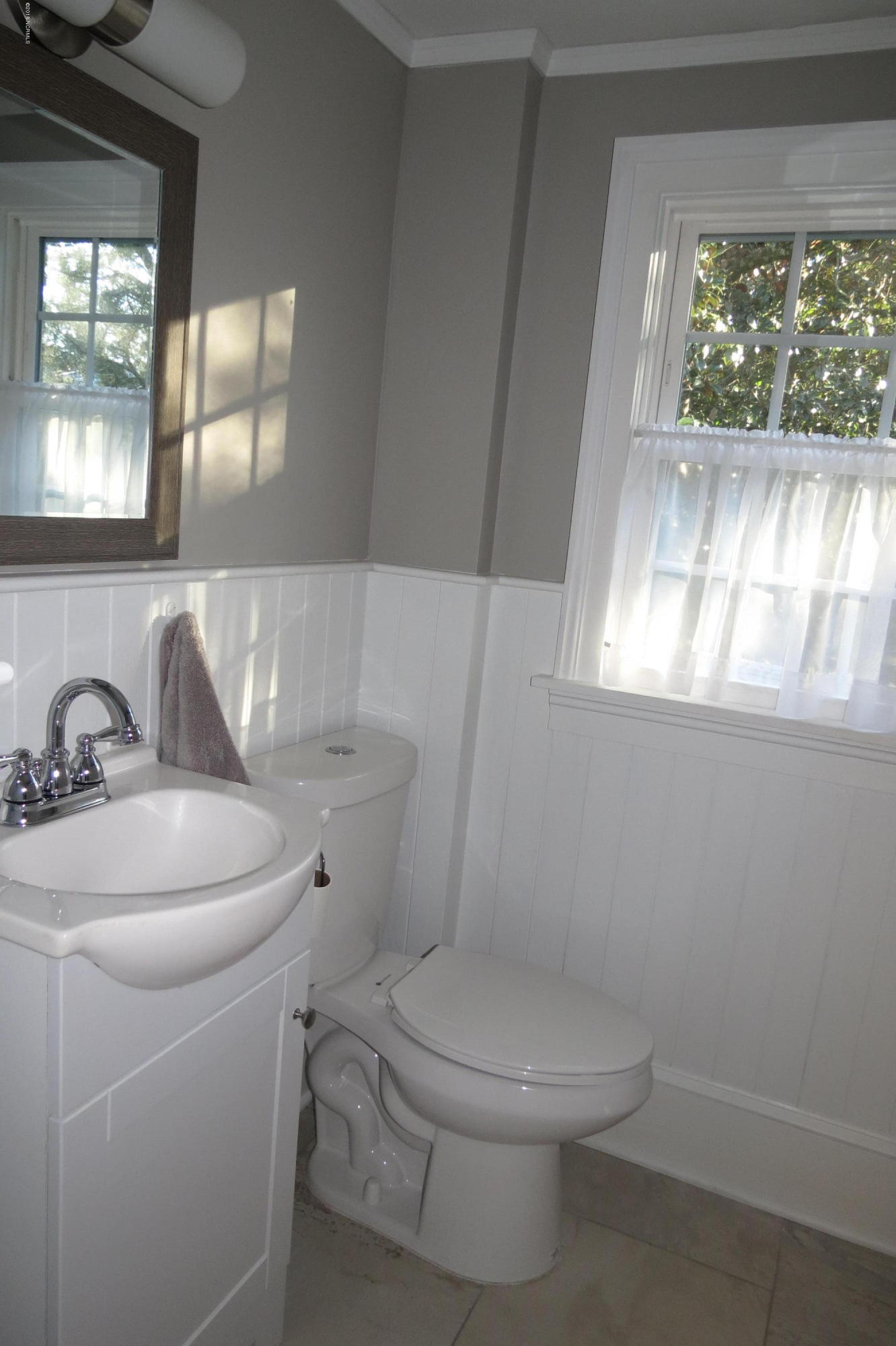 1504 Rhem Avenue New Bern, NC 28560 - Photo 22 of 29 All of the modern updated plus character
