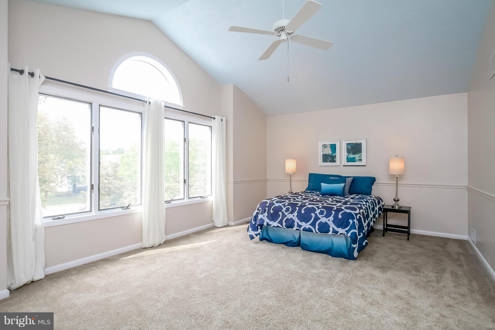 6922 Parchment Rise Columbia, MD 21044 - Photo 20 of 30 Bedroom (Master)