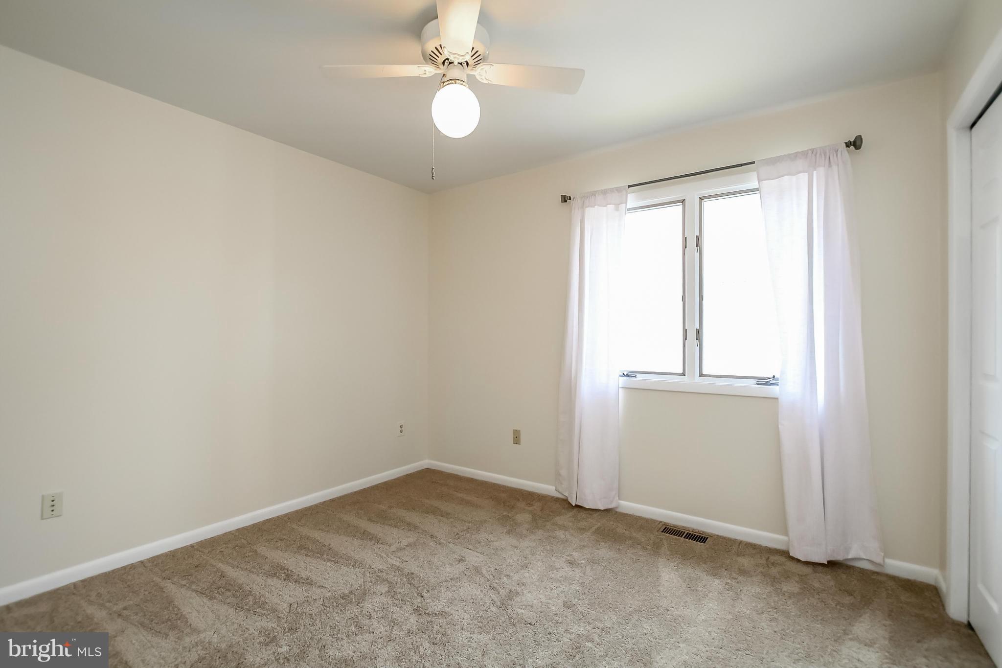 6922 Parchment Rise Columbia, MD 21044 - Photo 22 of 30 Bedroom 2