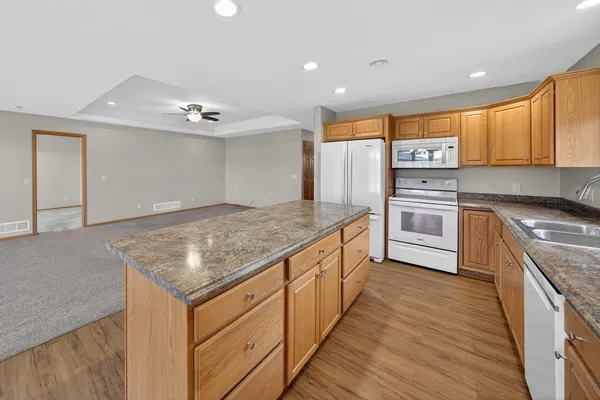$350,000 | 406 Tee Box Lane Northeast, Stewartville, MN 55976