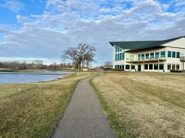 $350,000 | 406 Tee Box Lane Northeast, Stewartville, MN 55976