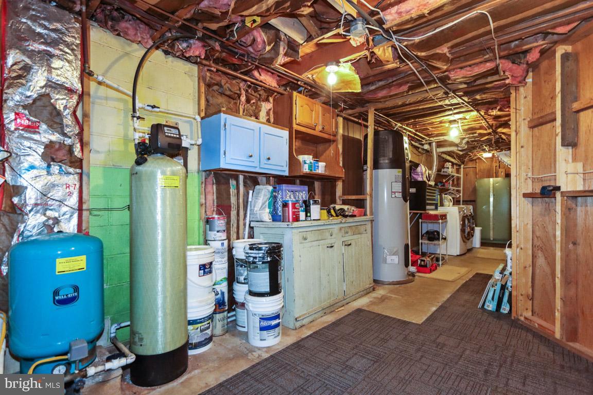 2227 Coon Club Road Westminster, MD 21157 - Photo 51 of 52 Utility Room Water Tank & Filtration system