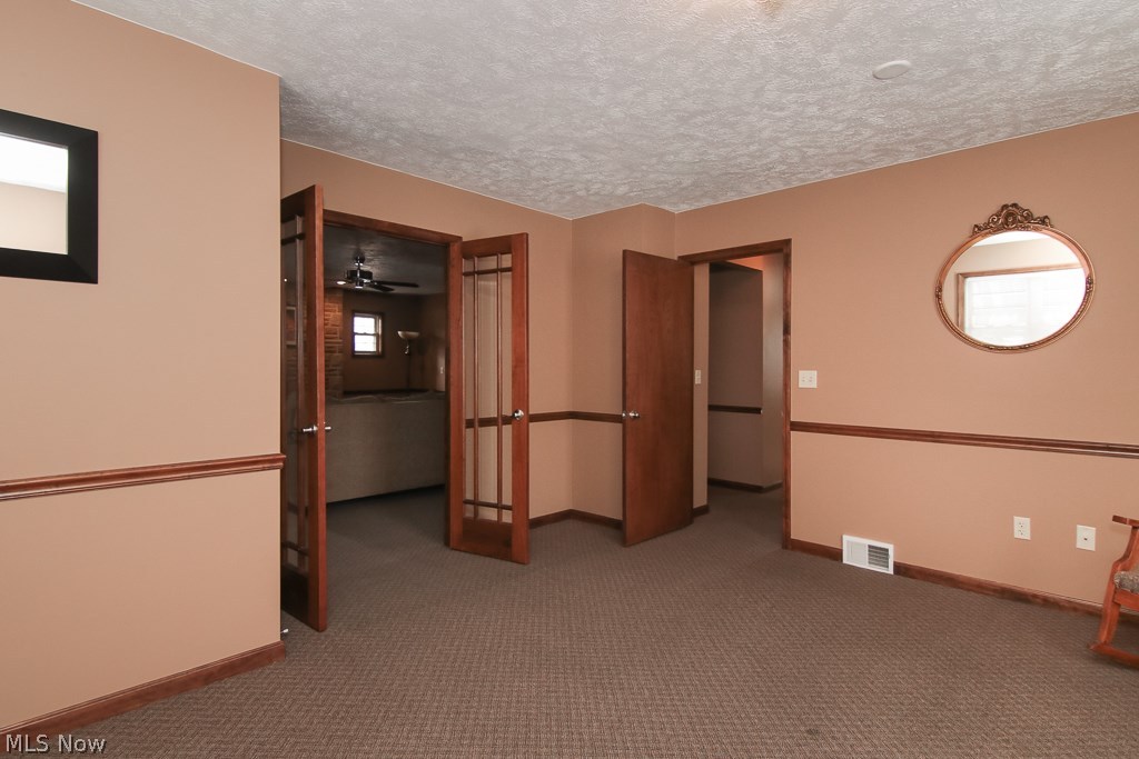 730 North Ridge Road Lorain, OH 44055 - Photo 14 of 34
