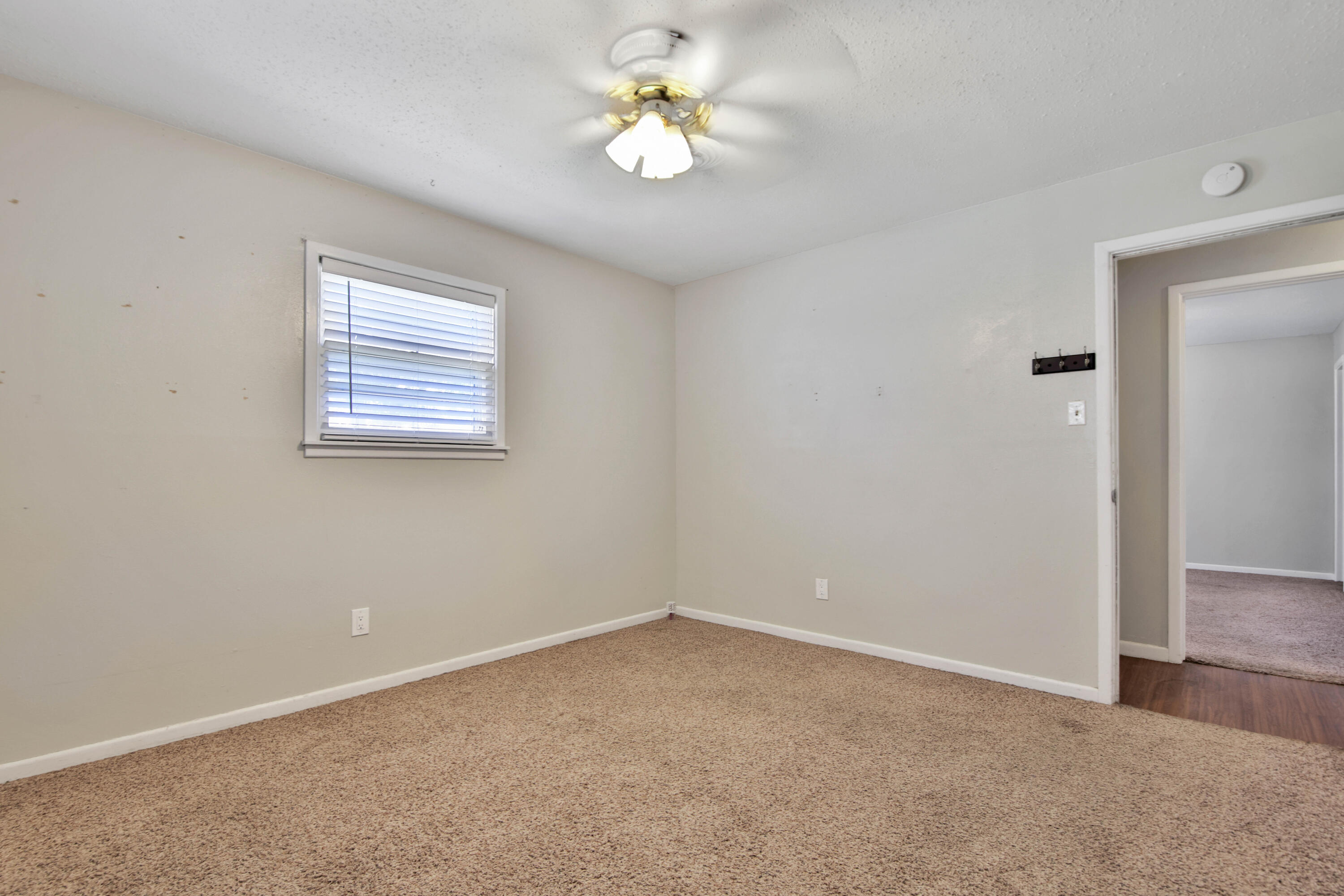 4317 31st Street Lubbock, TX 79410 - Photo 25 of 34 IMG_9848