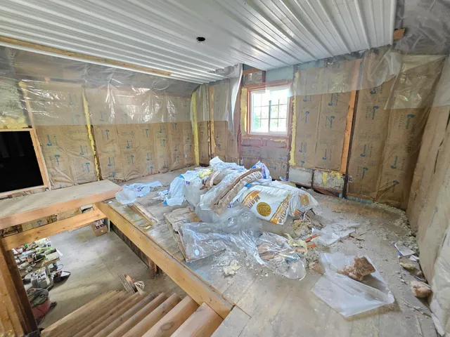 $199,000 | 406 South College Avenue, Fox Lake, WI 53933