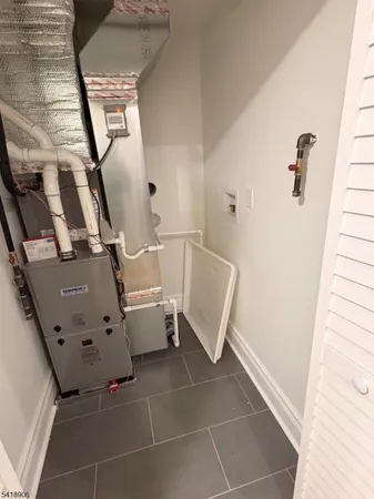 $2,900 | 438 South 11th Street, Unit 2, Newark, NJ 07103