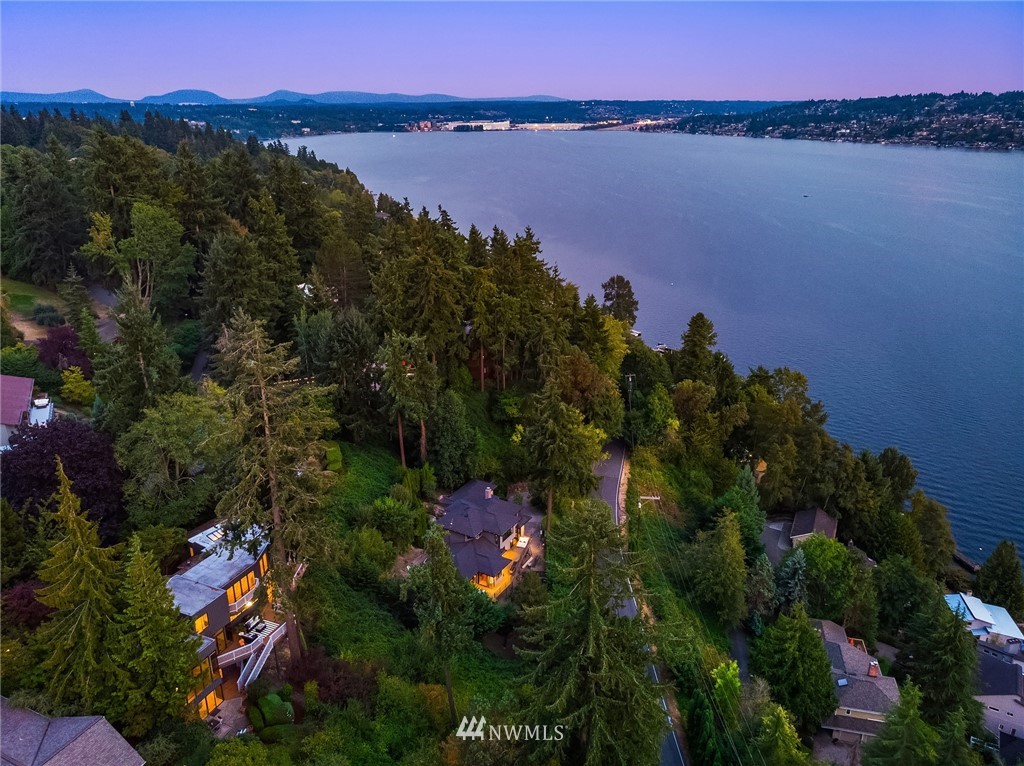 7701 Ridgecrest Lane Mercer Island, WA 98040 - Photo 34 of 35