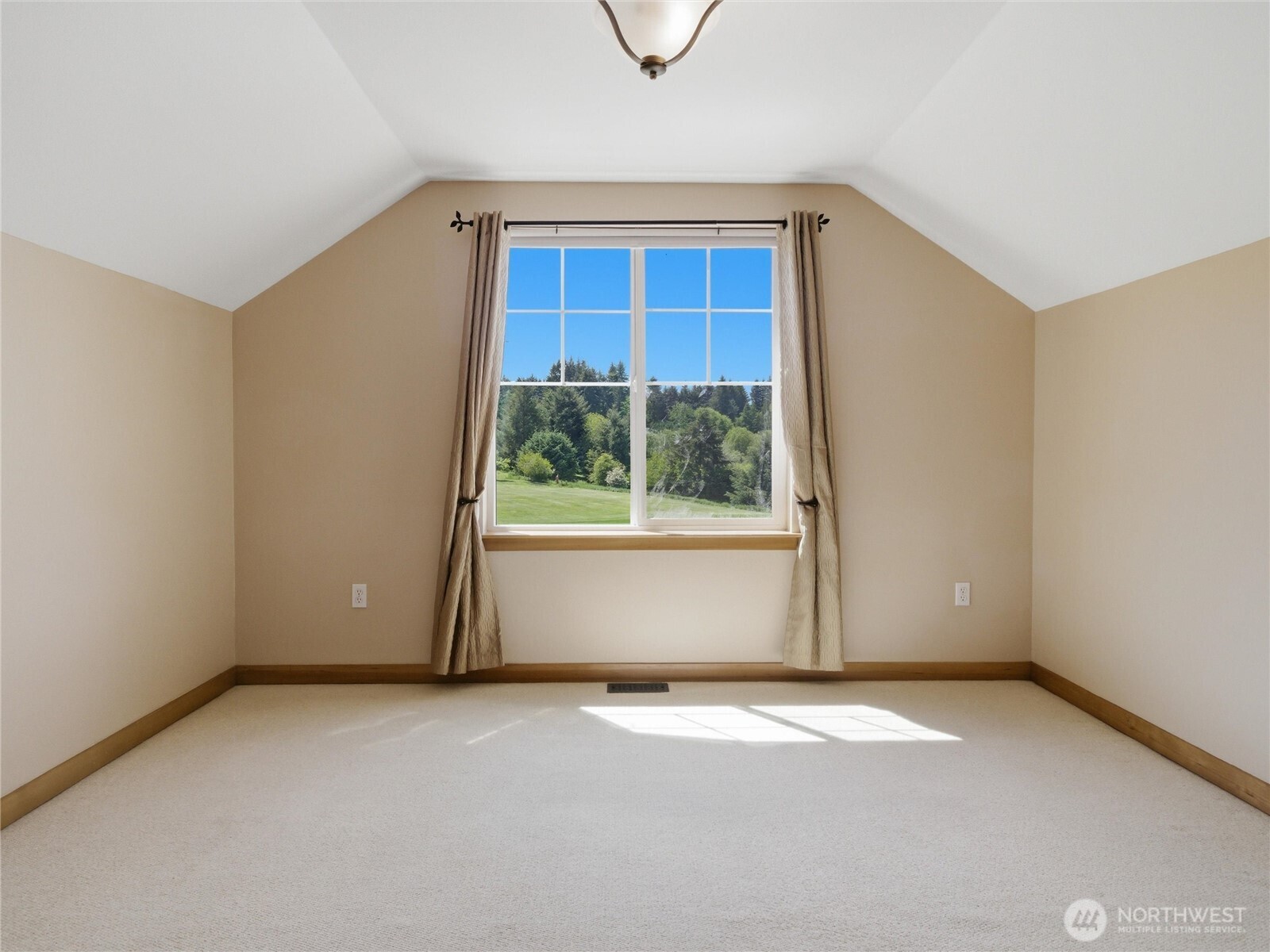5018 Pleasant Glade Road Northeast Olympia, WA 98516 - Photo 20 of 40