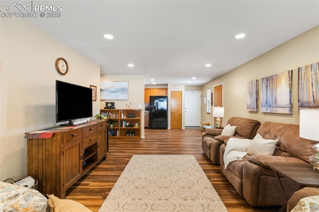 1018 Lutheran Way Colorado Springs, CO 80915 - Photo 11 of 34