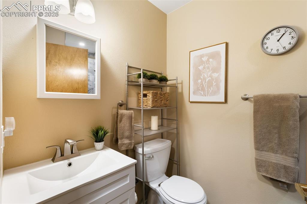 1018 Lutheran Way Colorado Springs, CO 80915 - Photo 27 of 34