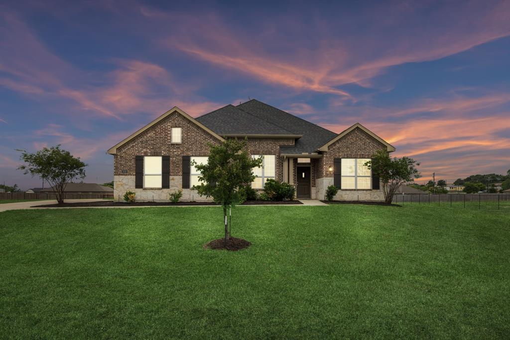 2016 Pebblegate Road Weatherford, TX 76085 - Photo 2 of 28