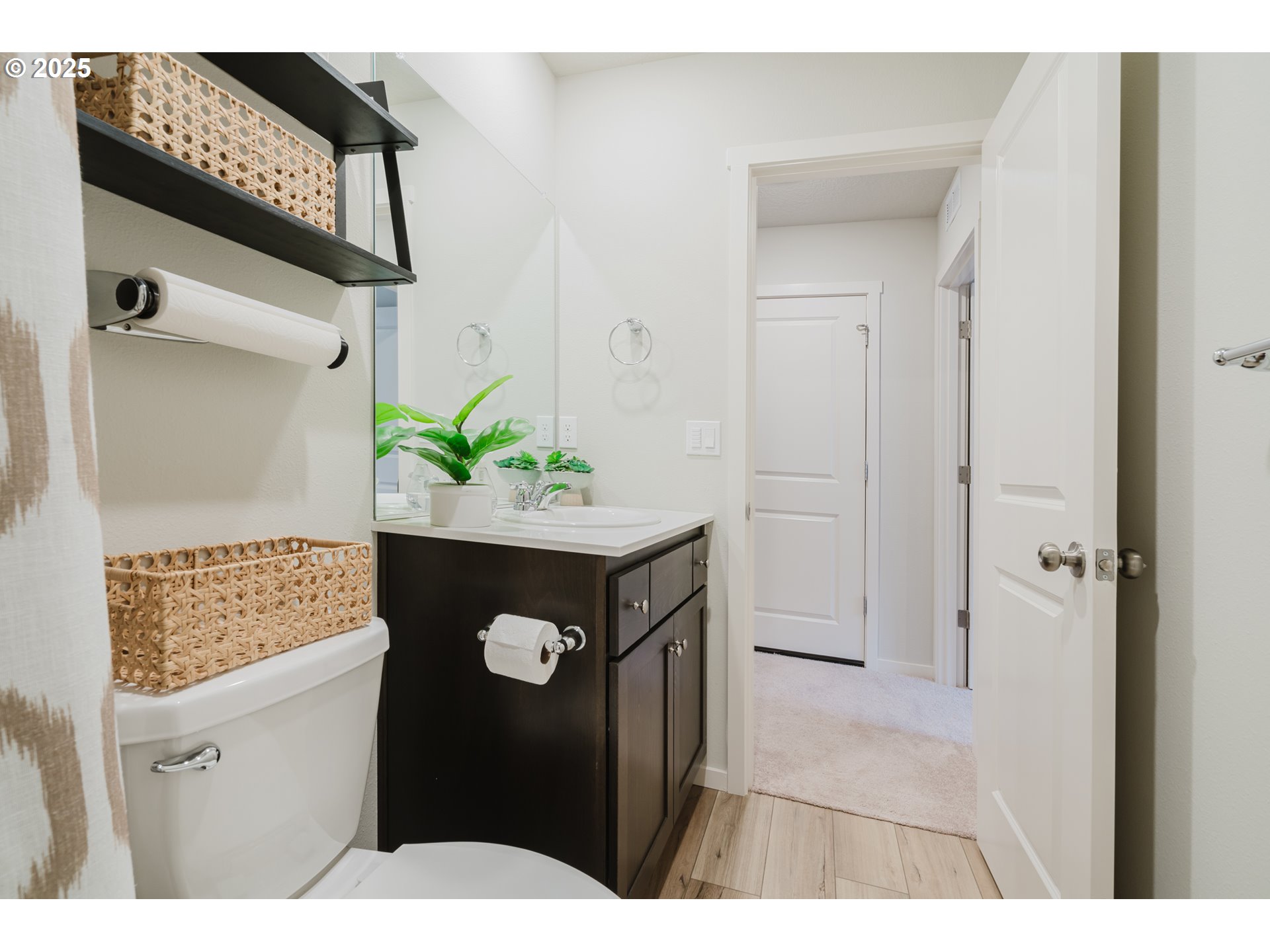 502 Luna Way Lebanon, OR 97355 - Photo 31 of 44