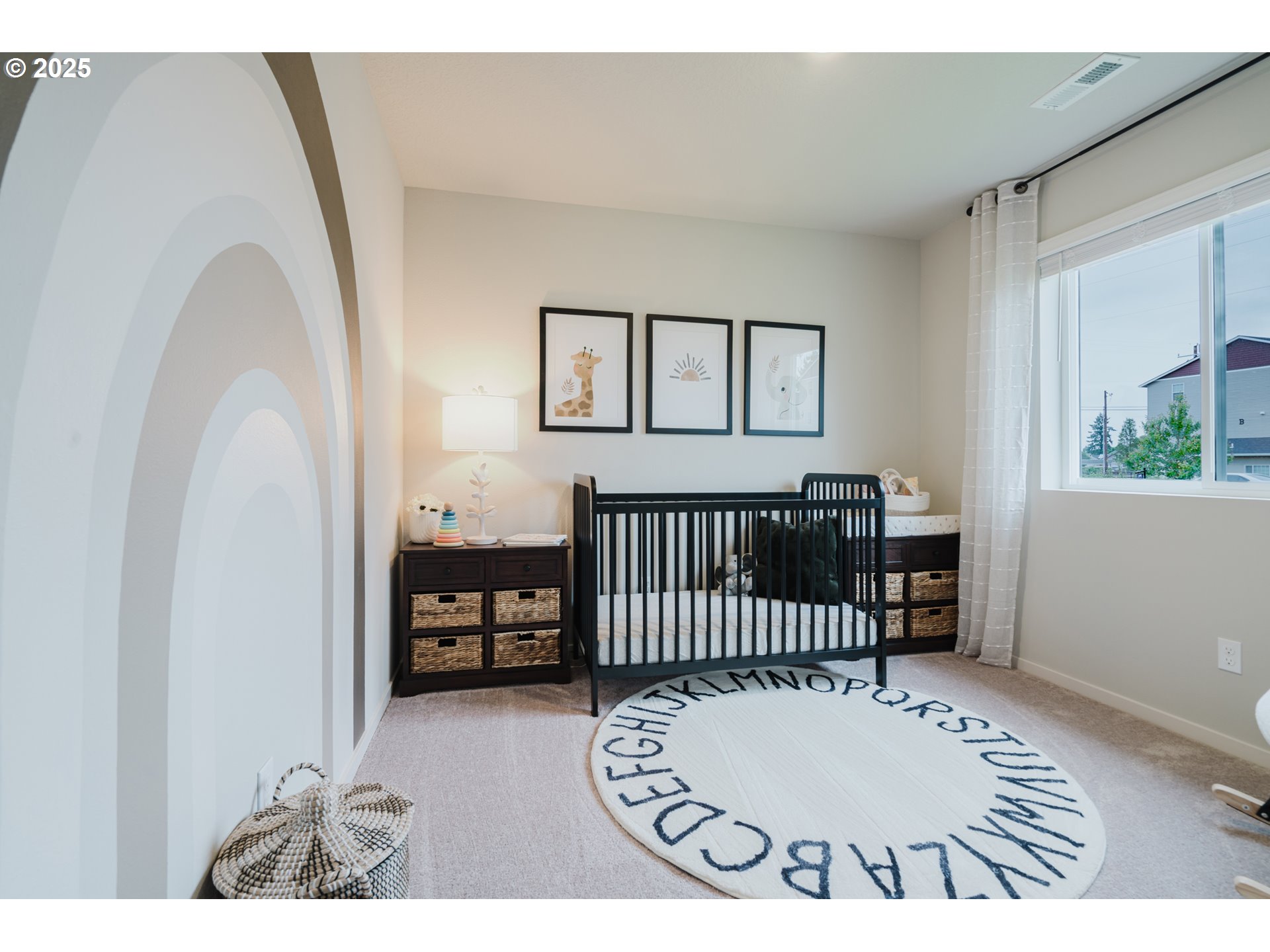 502 Luna Way Lebanon, OR 97355 - Photo 33 of 44