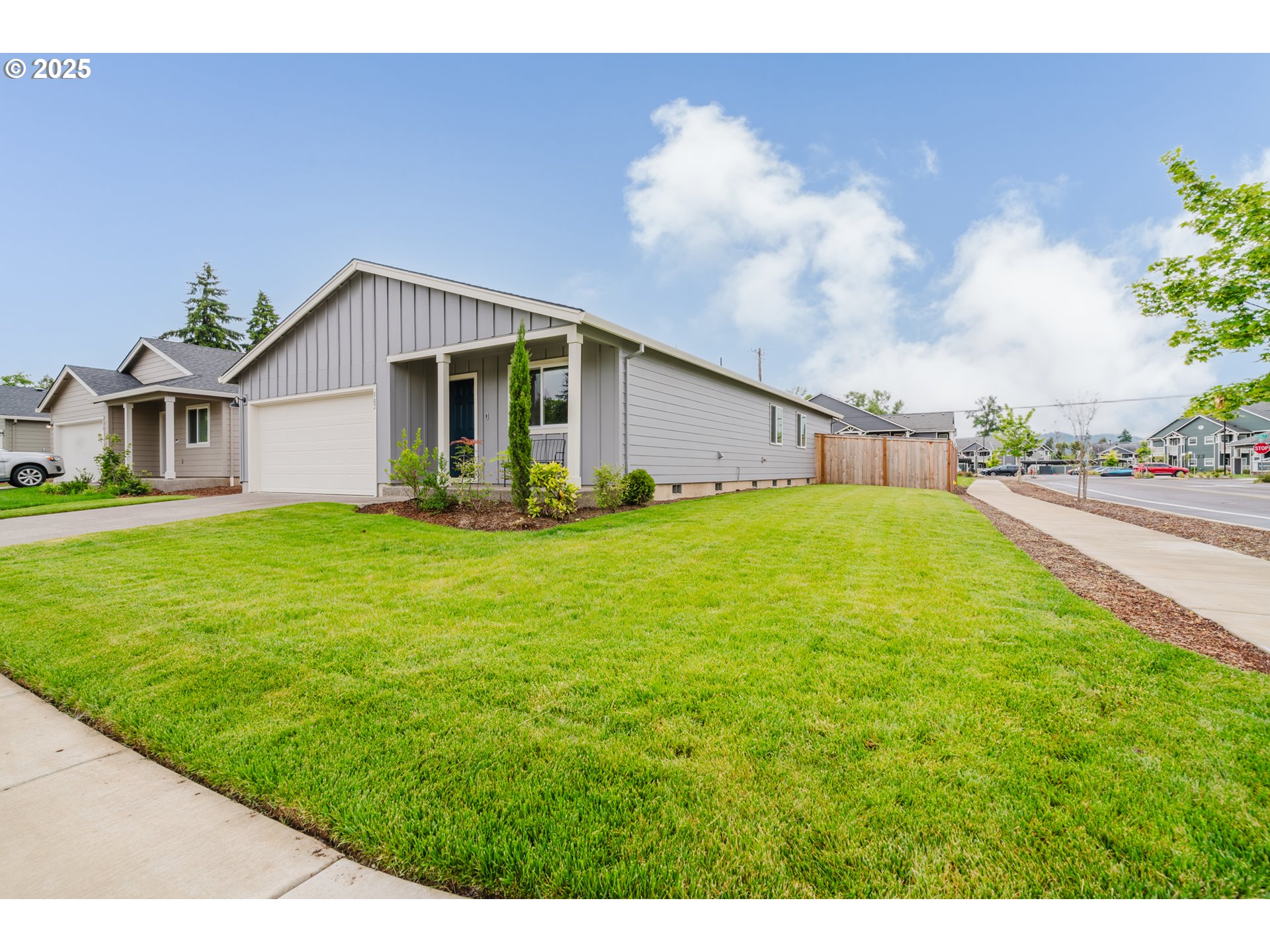 502 Luna Way Lebanon, OR 97355 - Photo 44 of 44