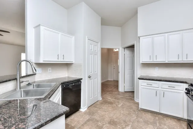 $280,000 | 210 Village Drive, Georgetown, TX 78628