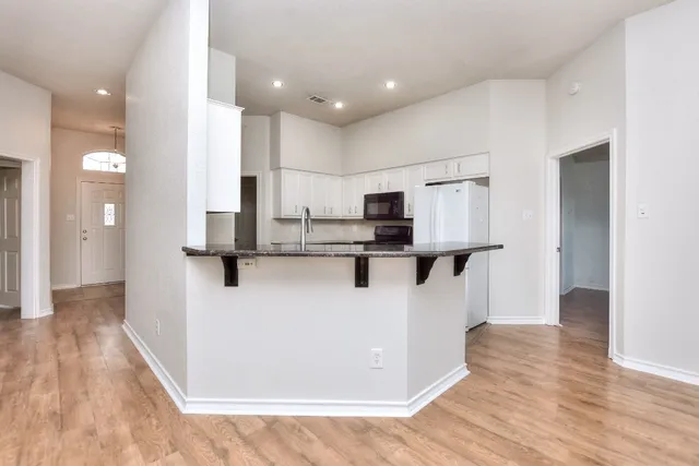 $280,000 | 210 Village Drive, Georgetown, TX 78628